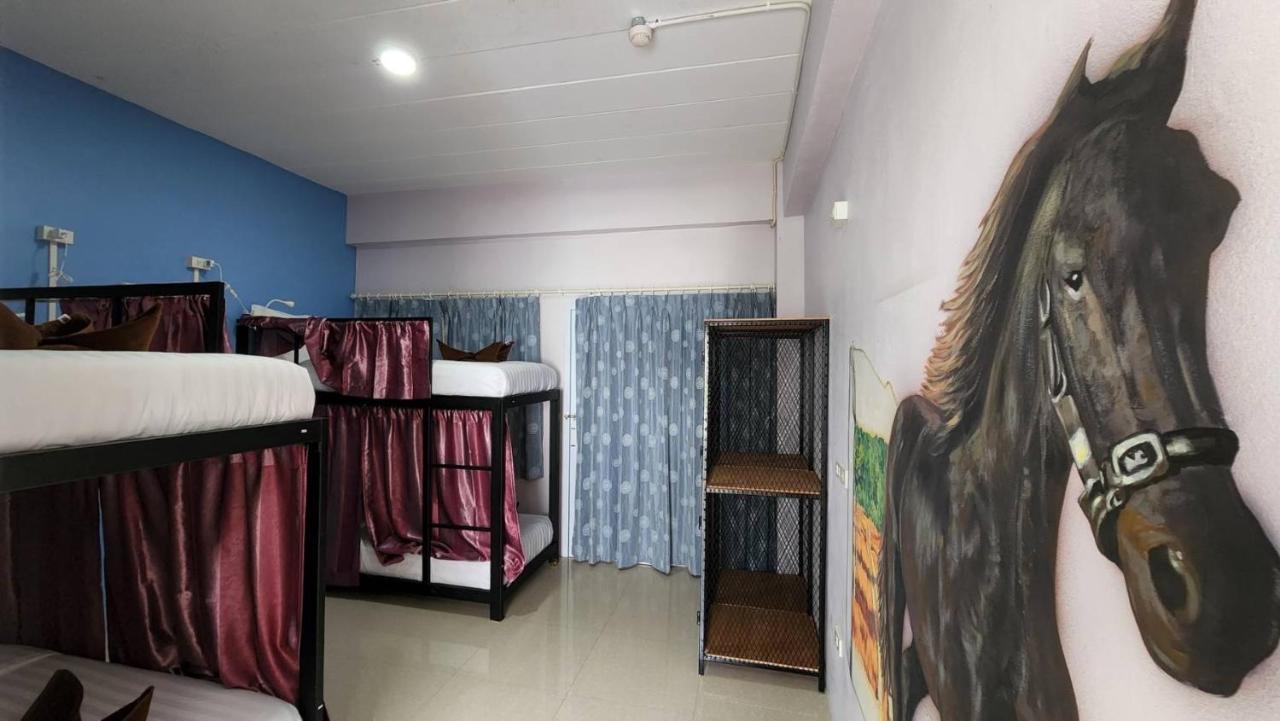 Save Hostel Тау Экстерьер фото